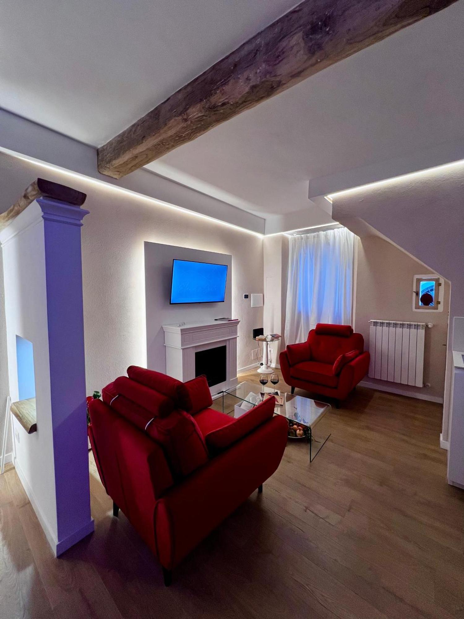 Elena'S Suite Сутри Екстериор снимка